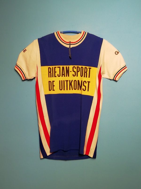 DE UITKOMST-RIEJAN SPORT 1977/I981
