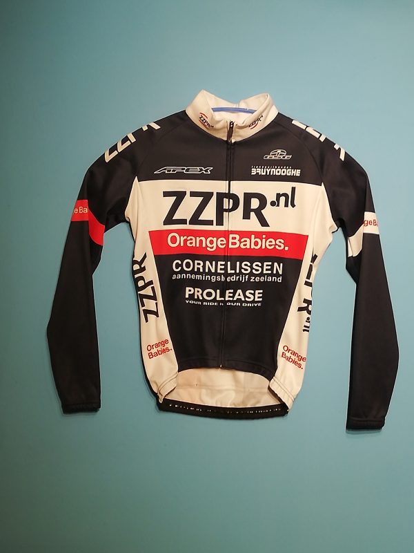 ZZPR.NL-ORANGE BABIES-CORNELISSEN 2014/2015