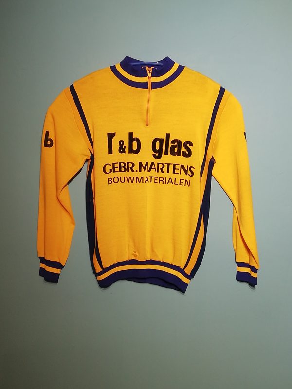 R & B GLAS-GEBR. MARTENS 1983