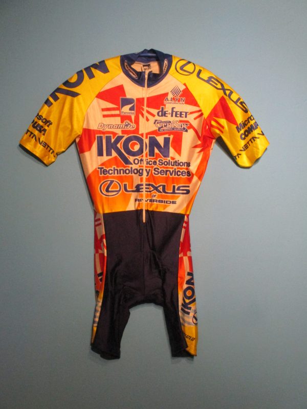 ÍCONE-LEXUS 1999
